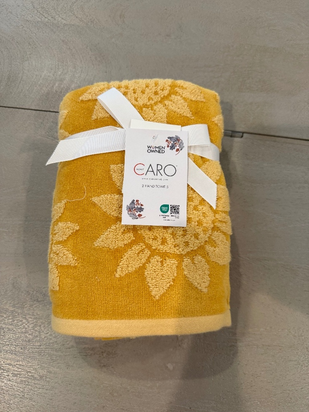Home Caro Mustard Yellow Sunflower 2-Hand Towels; NWT